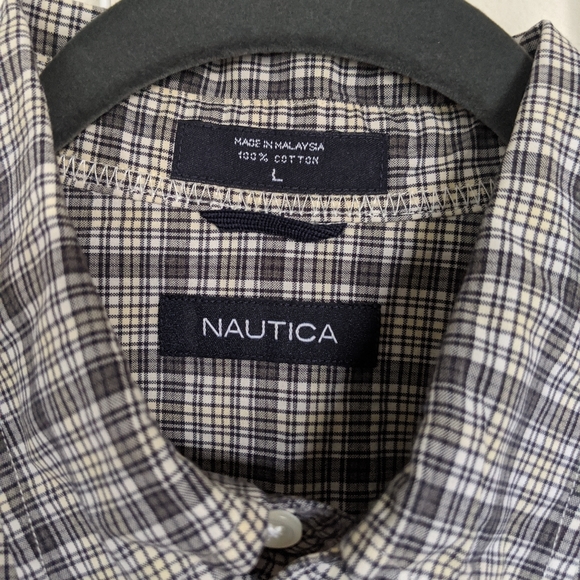 Men's Nautica plaid button down long sleeve - Picture 2 of 8